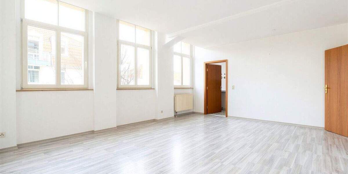 Etagenwohnung Dresden Mickten - 3 Zimmer, 89 m&sup2;, 299.000&euro; | Angebot:25600679