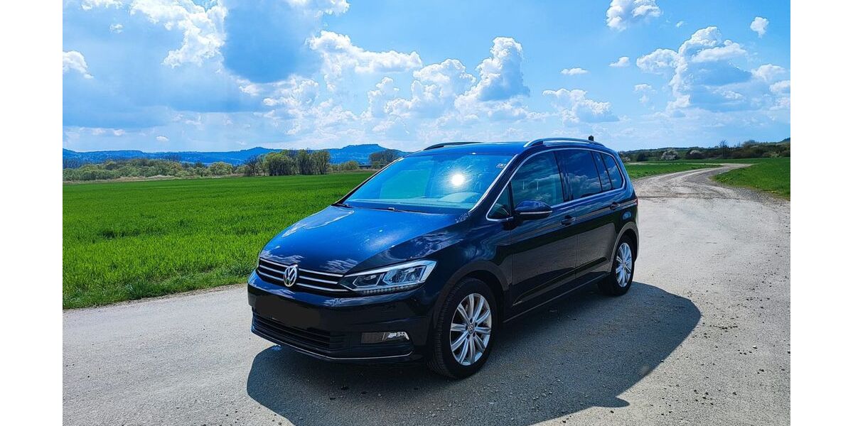 VW Touran 107.000 km 18.900 &euro; Bad Staffelstein 96231