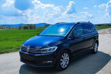 VW Touran 107.000 km 19.300 &euro; Bad Staffelstein 96231