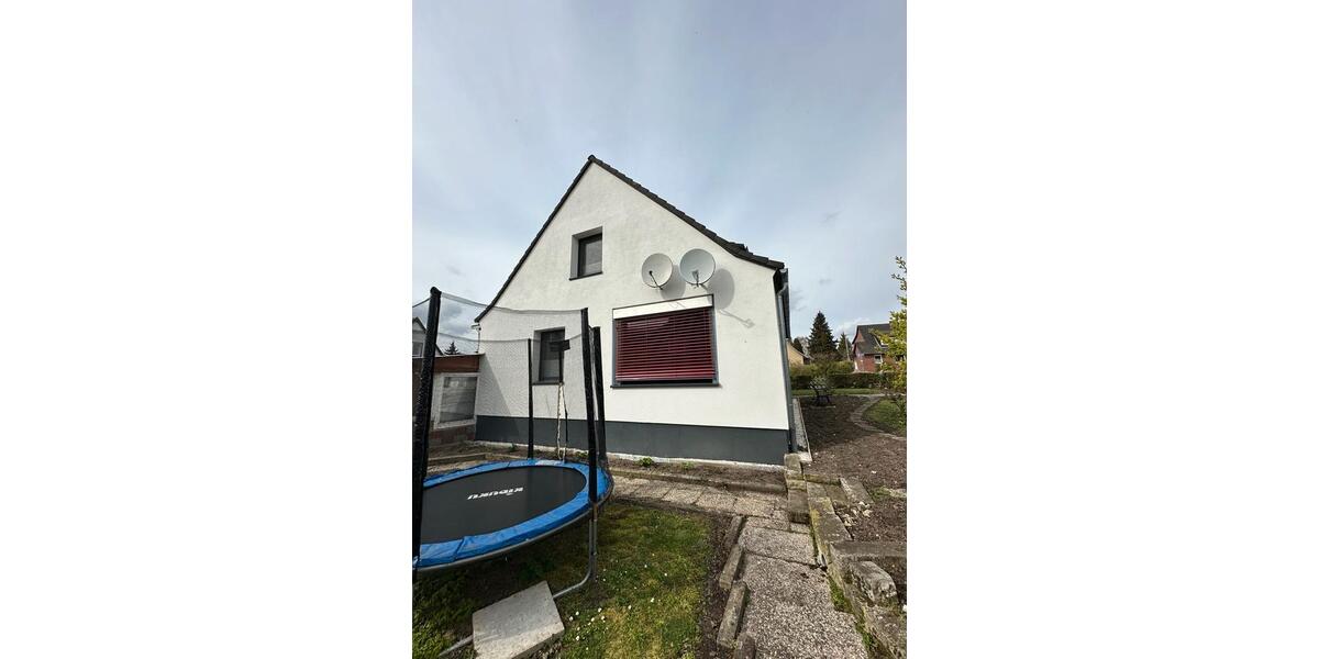 Einfamilienhaus Lüchow (Wendland) - 6 Zimmer, 178 m&sup2;, 230.000&euro; | Angebot:26150522