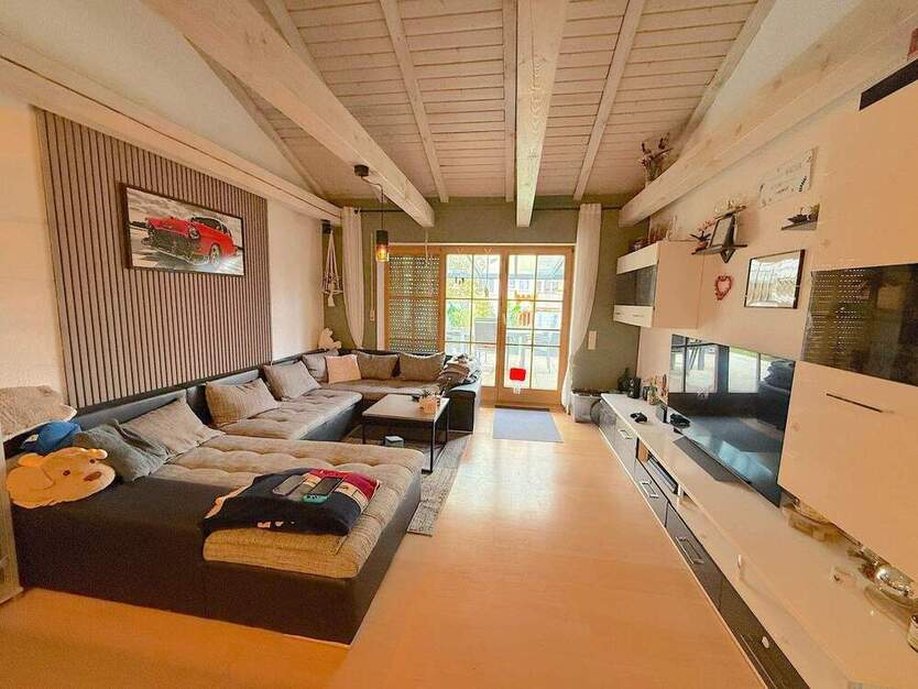 Doppelhaus mit zwei Terrassen, Wintergarten und gepflegtem kleinem 6 zimmer
