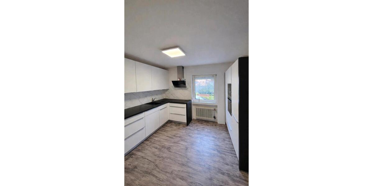 Reihenhaus Schwäbisch Gmünd - 7 Zimmer, 139 m&sup2;, 415.000&euro; | Angebot:26819854