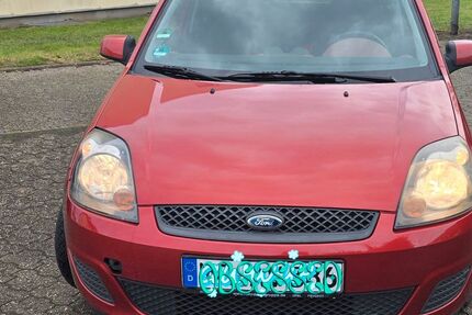 Ford Fiesta 164.400 km 2.300 &euro; Pulheim 50259