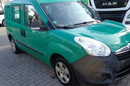 Opel Combo 244.508 km 2.900 &euro; Warendorf 48231