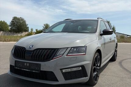Skoda Octavia 107.000 km 22.999 &euro; Schernfeld 85132