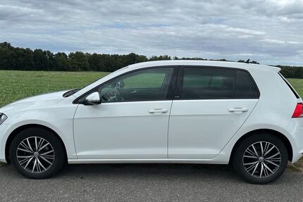 VW Golf 103.200 km 10.900 &euro; Mühlenbecker Land 16567