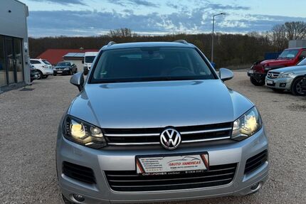VW Touareg 245.698 km 10.980 &euro; Uffenheim 97215