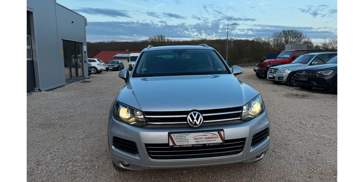 VW Touareg 245.698 km 10.980 &euro; Uffenheim 97215