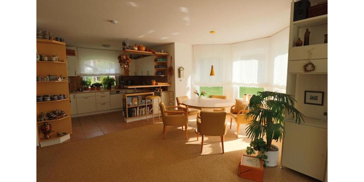 Einfamilienhaus Penig - 8 Zimmer, 246 m&sup2;, 1.850&euro; | Angebot:24748923