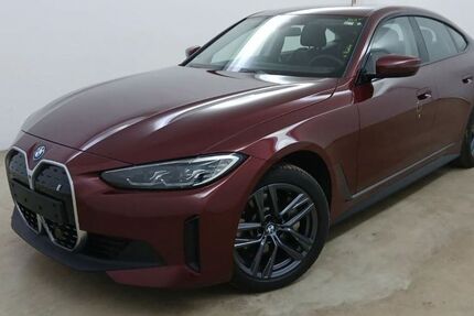 BMW i4 28.800 km 41.840 &euro; Lauda-Königshofen 97922