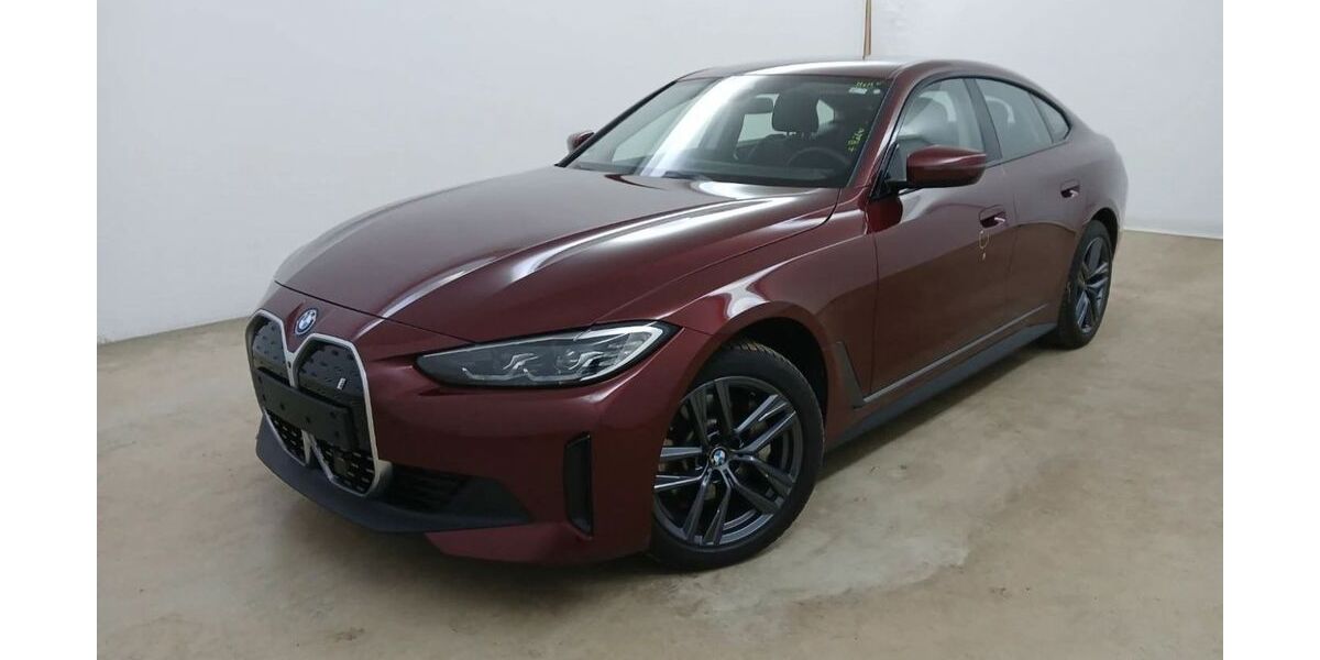 BMW i4 28.800 km 42.640 &euro; Lauda-Königshofen 97922