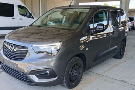 Opel Combo 50.000 km 18.800 &euro; Gundelfingen /Freiburg 79194