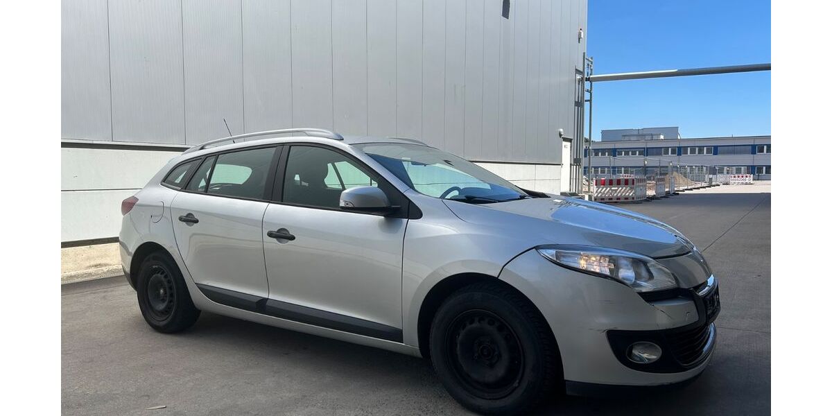 Renault Megane 299.507 km 2.500 &euro; Mainz-Mombach 55120