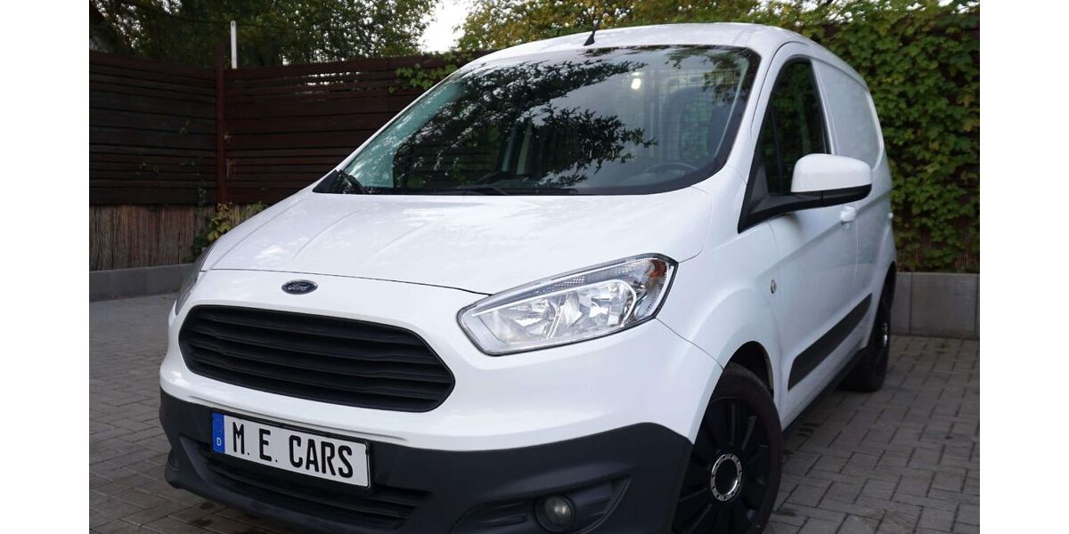 Ford Transit Courier 90.000 km 9.950 € Falkensee 14612