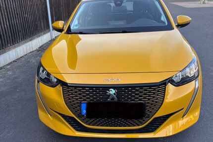 Peugeot 208 43.500 km 12.500 &euro; Linden 35440