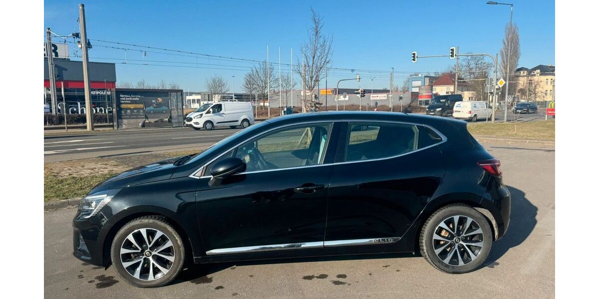 Renault Clio 100.412 km 12.100 &euro; Leipzig 04349