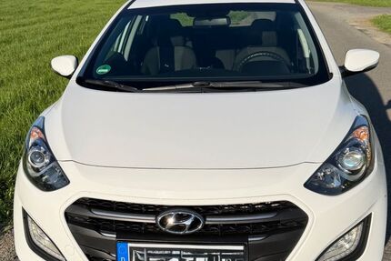 Hyundai i30 139.000 km 6.900 &euro; Vogt 88267