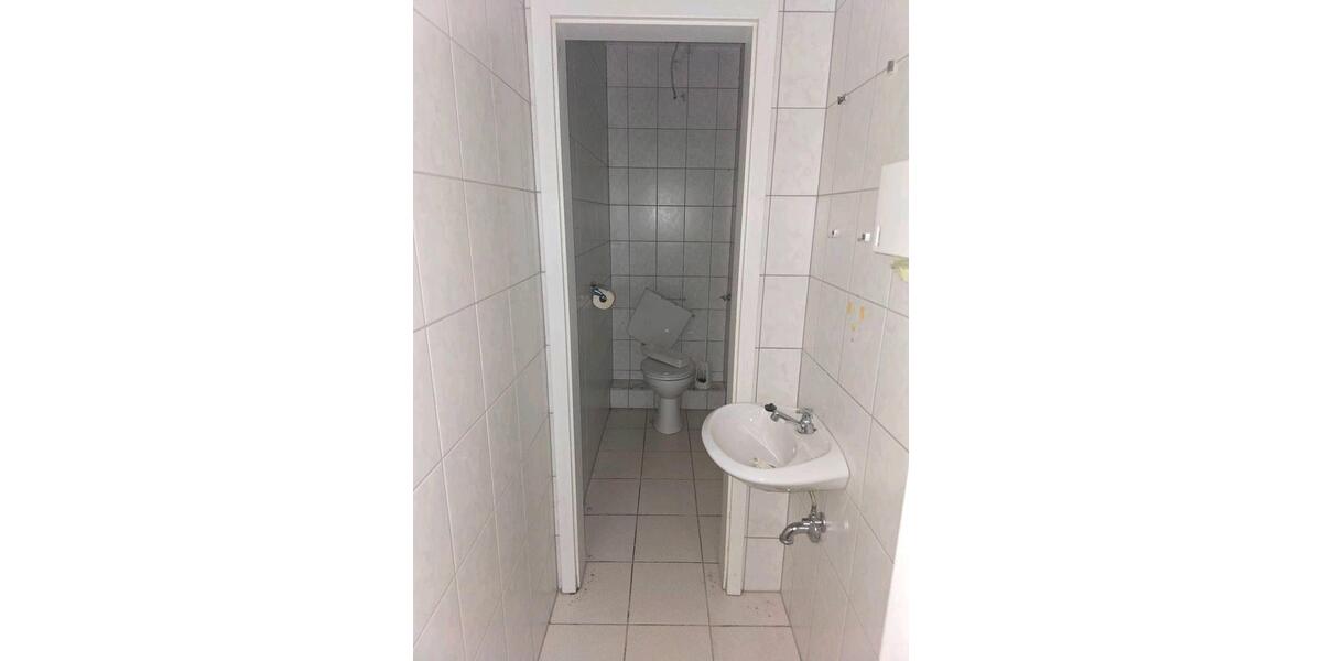 Etagenwohnung Gera Alt-Bieblach - 6 Zimmer, 262 m&sup2;, 59.000&euro; | Angebot:27168463