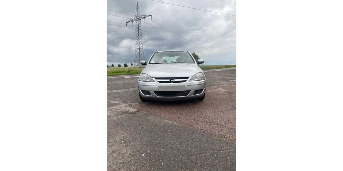 Opel Corsa 157.105 km 2.000 &euro; Leuna 06237