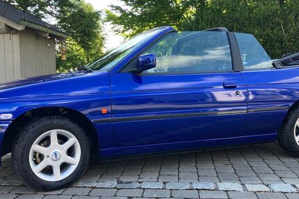 Ford Escort 13.978 km 13.950 &euro; Hallbergmoos 85399