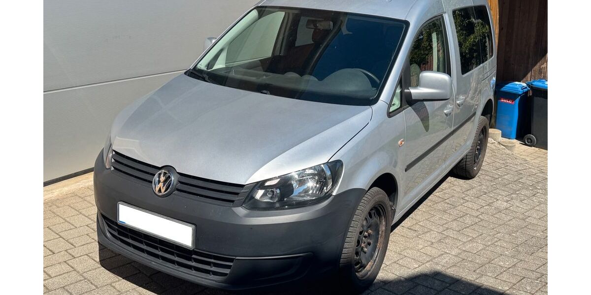 VW Caddy 172.100 km 9.500 &euro; Kulmbach 95326