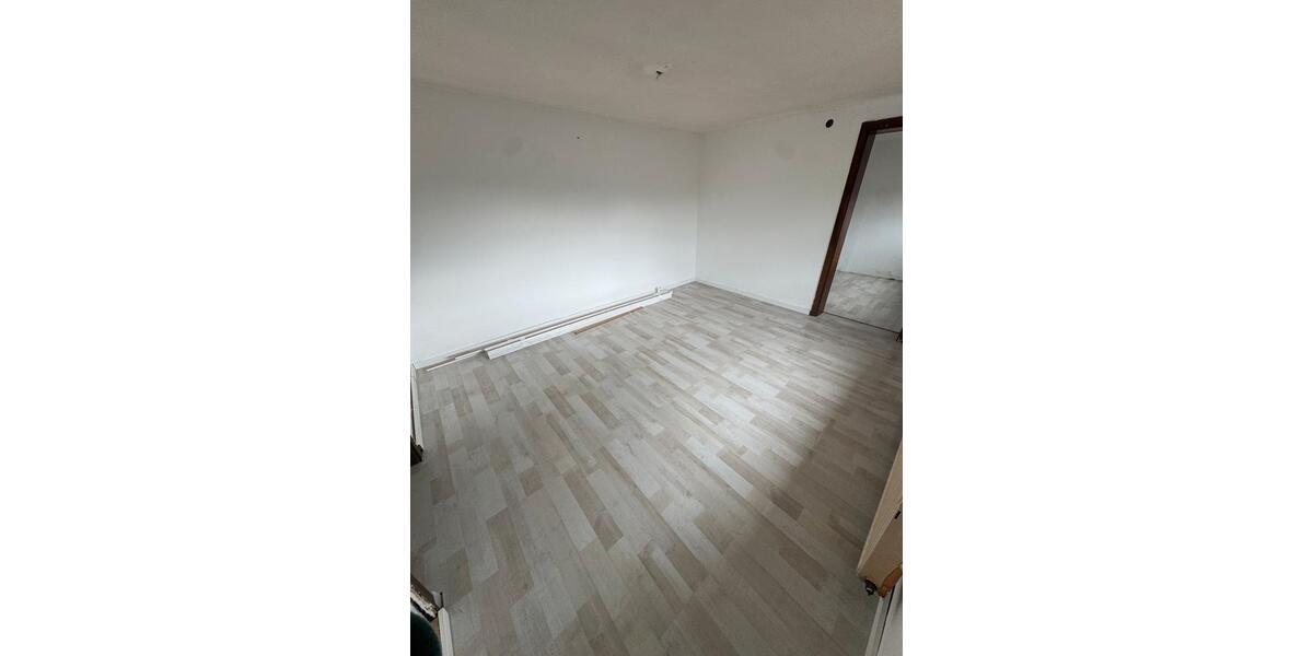 Mehrfamilienhaus, Wohnhaus Hemmoor - 4 Zimmer, 110 m&sup2;, 1.200&euro; | Angebot:26659990