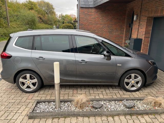 Opel Zafira 200.000 km 9.250 € Willich 47877