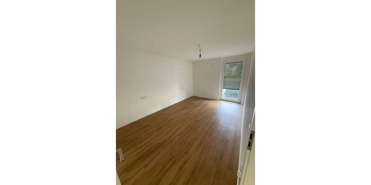 Etagenwohnung Esslingen am Neckar Weil - 3 Zimmer, 80 m&sup2;, 1.295&euro; | Angebot:26189583