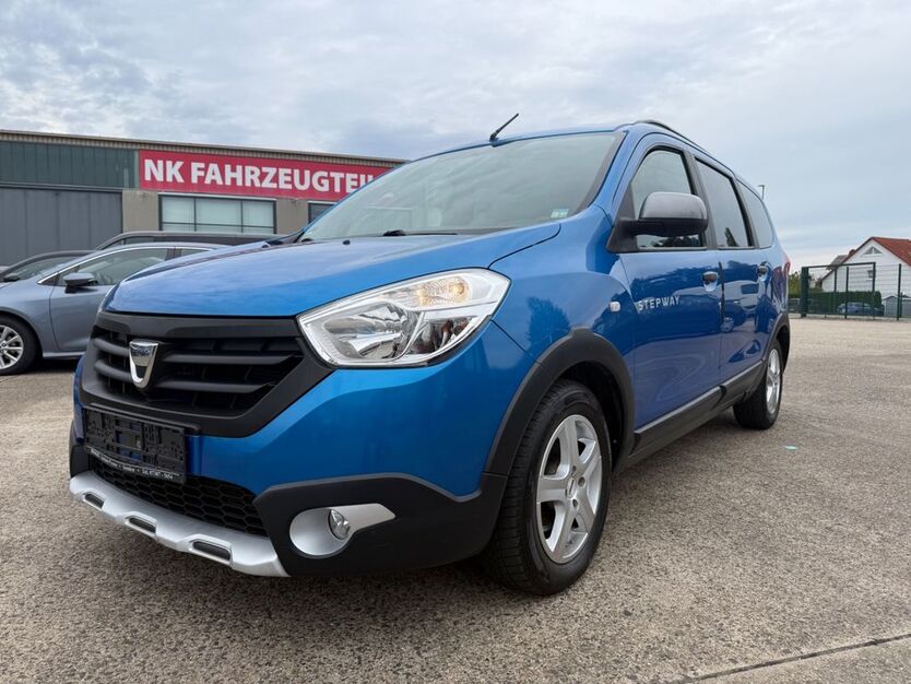 Dacia Lodgy 94.931 km 7.999 € Butzbach 35510