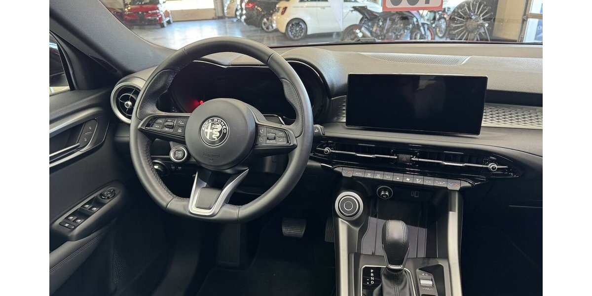Alfa Romeo Tonale 1.6 VGT-D Sprint ACC Sitzheizung 12.300 km 21.390 &euro; Lich 35423