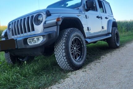 Jeep Wrangler 69.000 km 47.900 &euro; Gottmadingen 78244