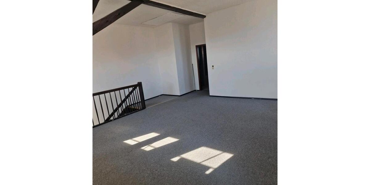 Etagenwohnung Kellmünz an der Iller - 4 Zimmer, 101 m&sup2;, 170.000&euro; | Angebot:27066666