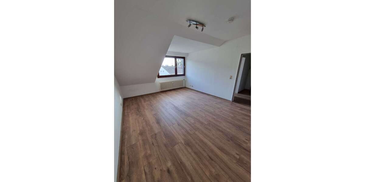 Etagenwohnung Solingen Fürker Irlen - 1 Zimmer, 37 m&sup2;, 375&euro; | Angebot:26672170