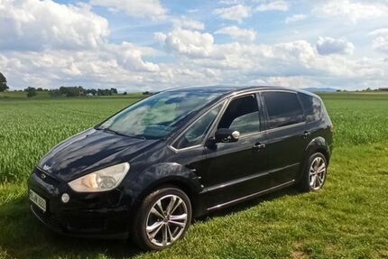 Ford S-Max 251.000 km 4.900 € Holzkirchen 83607
