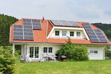 Haus zum Kaufen in Gondenbrett 599.000 € 274 m² - Haus Gondenbrett | Angebot:25477344