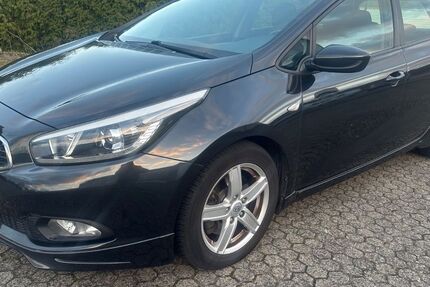 Kia ceed Sportswagon 128.000 km 7.790 &euro; Lollar, bei Gießen 35457