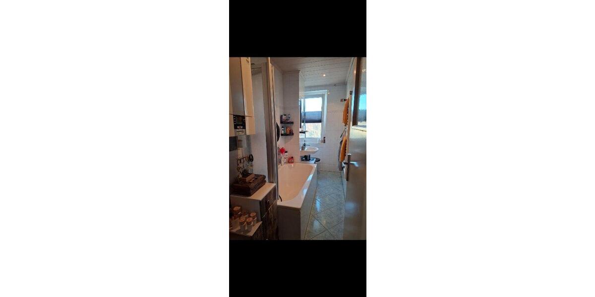Etagenwohnung Bischofswerda - 3 Zimmer, 62 m&sup2;, 339&euro; | Angebot:26162995