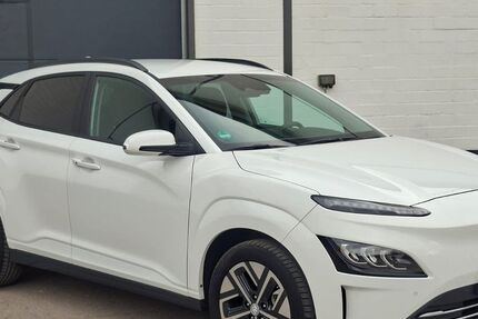 Hyundai KONA 35.160 km 17.950 &euro; Reichshof 51580