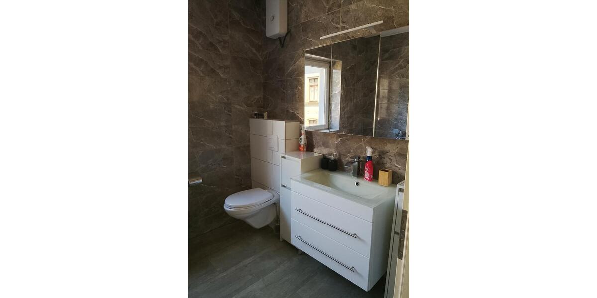 Einfamilienhaus Treuen - 6 Zimmer, 160 m&sup2;, 170.000&euro; | Angebot:26973347