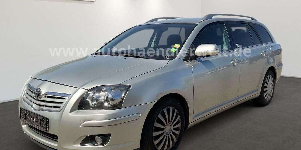 Toyota Avensis 222.939 km 3.299 &euro; Sandersdorf-Brehna 06796
