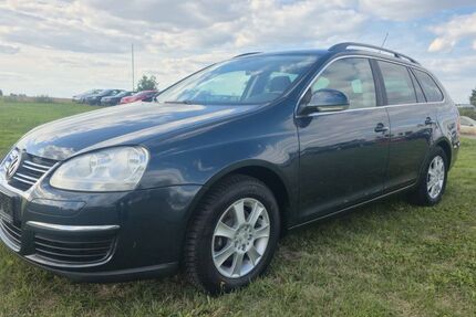 VW Golf 246.368 km 3.900 &euro; Oschatz 04758