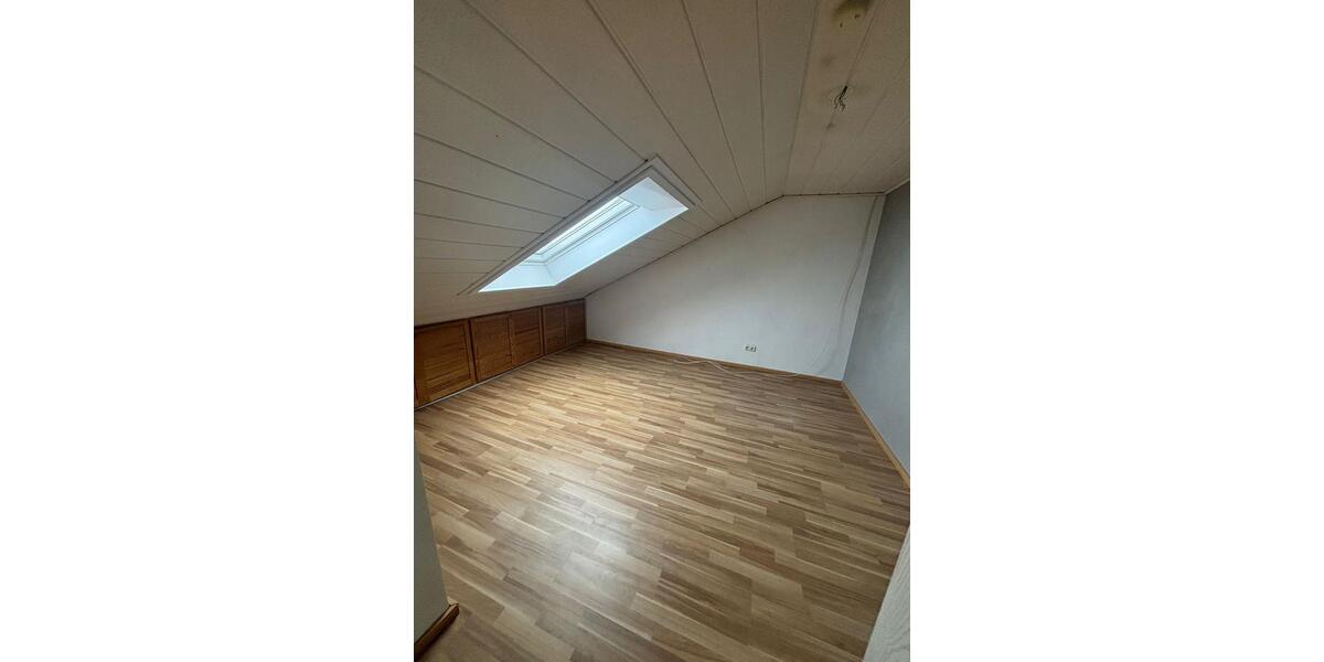 Mehrfamilienhaus, Wohnhaus Freigericht - 8 Zimmer, 218 m&sup2;, 549.000&euro; | Angebot:26305927