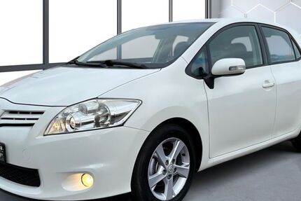 Toyota Auris 109.530 km 6.500 &euro; Dresden 01237