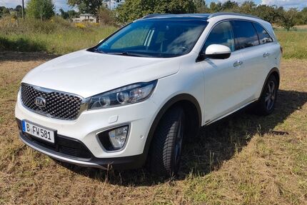 Kia Sorento 110.529 km 19.000 &euro; Berlin 14165