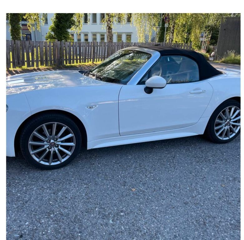 124 Spider