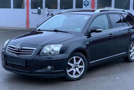 Toyota Avensis 230.000 km 2.499 &euro; Augsburg 86154