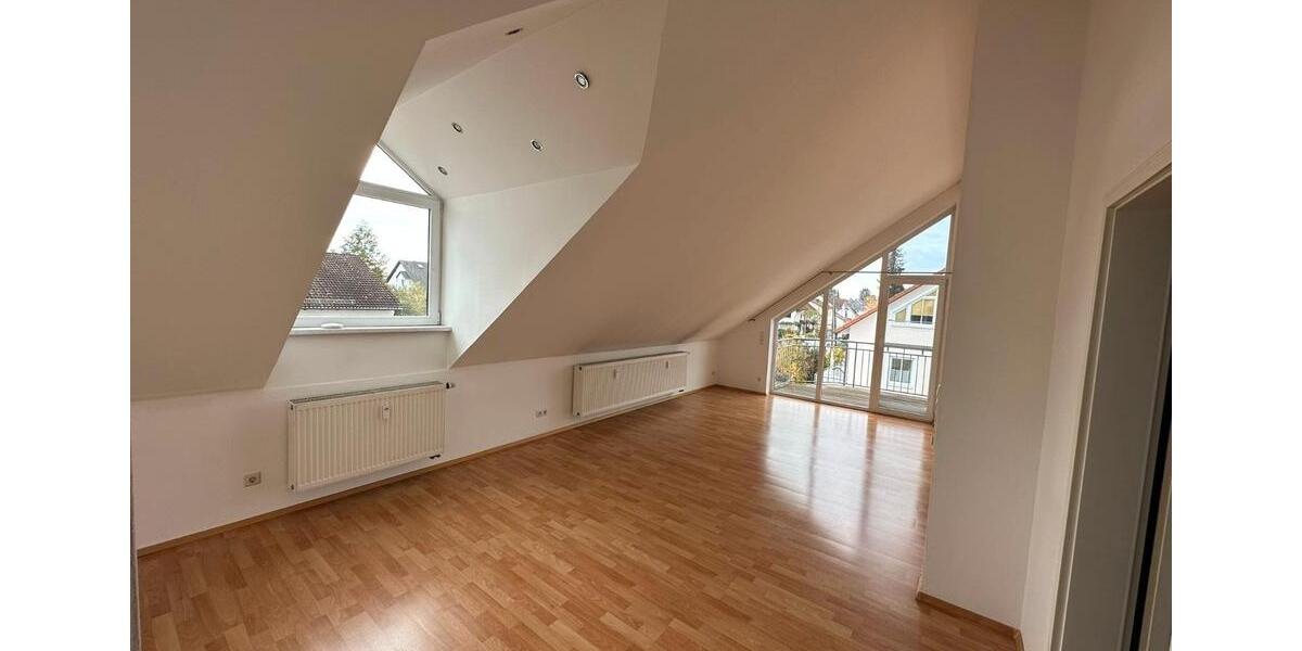 Dachgeschoßwohnung München Allach-Untermenzing - 2.5 Zimmer, 74 m&sup2;, 525.000&euro; | Angebot:26271638