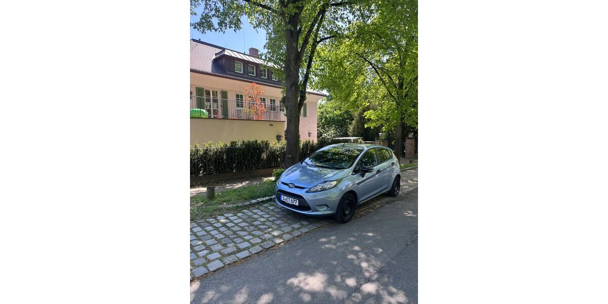 Ford Fiesta 167.541 km 5.100 &euro; Stuttgart 70174