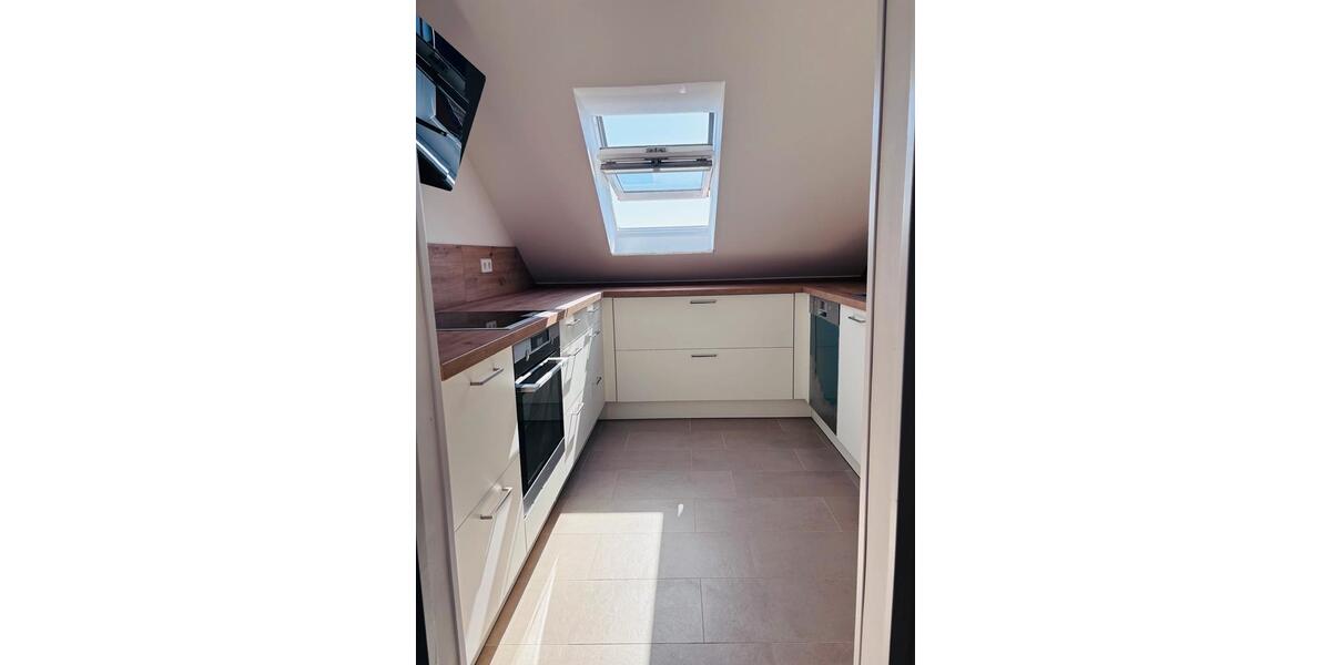 Dachgeschoßwohnung Braunschweig Wabe-Schunter-Beberbach - 2 Zimmer, 57 m&sup2;, 175.000&euro; | Angebot:27118089