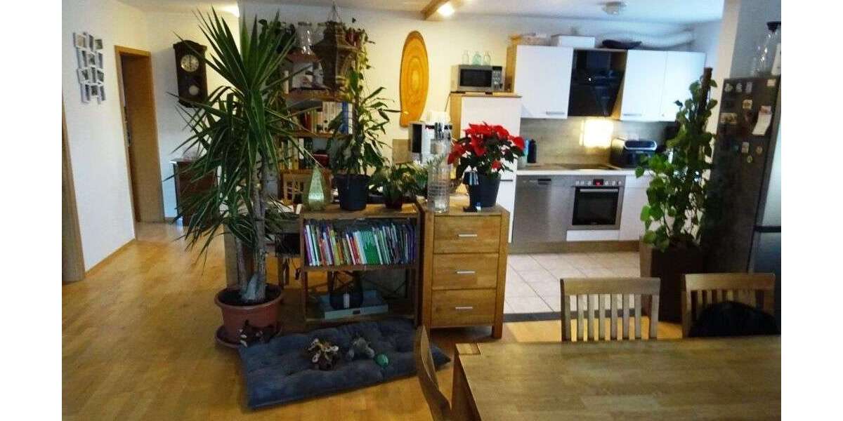 Etagenwohnung Zapfendorf - 4 Zimmer, 98 m&sup2;, 299.000&euro; | Angebot:23318222